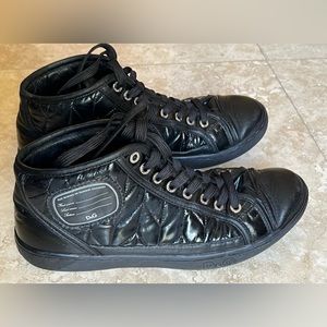 Dolce&gabbana vintage booties. Beautiful condition.smoke free home.